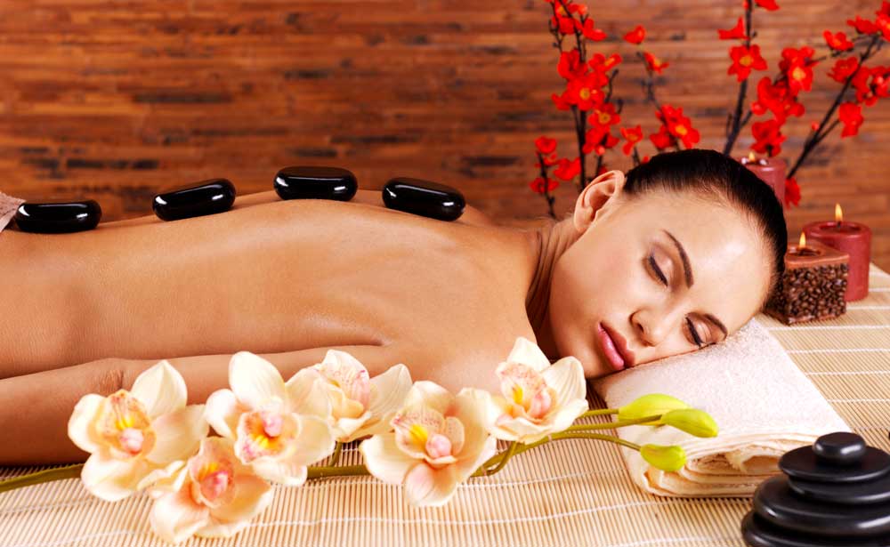 Discover the Benefits of Hot Stone Massage: Techniques and Tips
