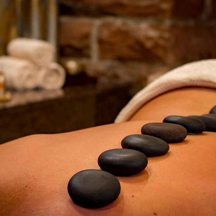 Discover the Benefits of Hot Stone Massage: Techniques and Tips