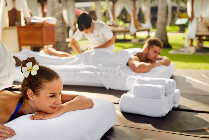 Experience Bliss Together: A Guide to Couples Massage