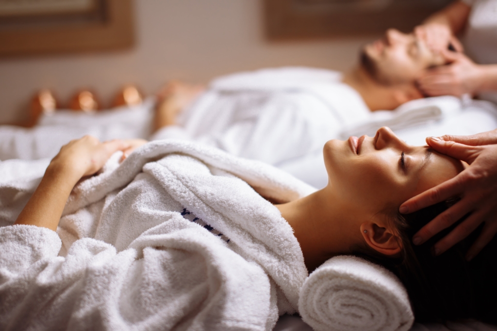 Experience Bliss Together: A Guide to Couples Massage