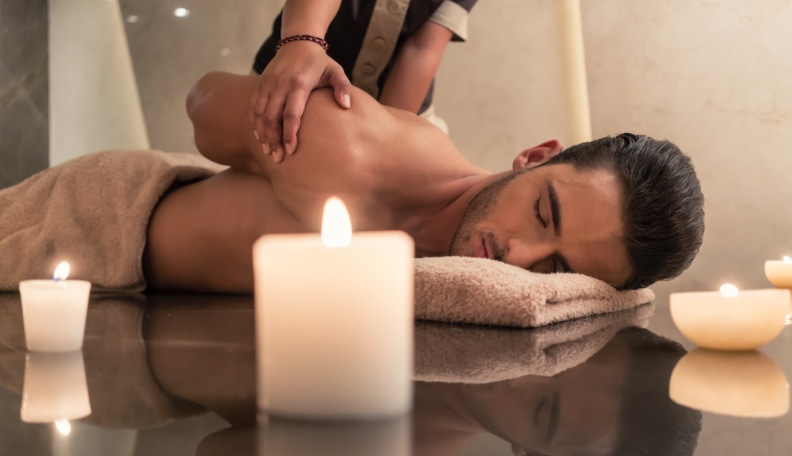 Masseuse Tipping: How Much to Tip for a Massage?